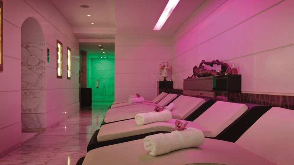 Grand hotel via Veneto Spa