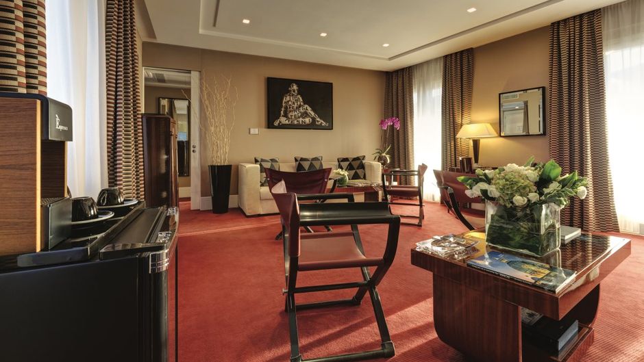 Grand hotel via Veneto Suite