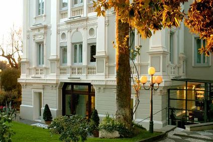Hotel Flora