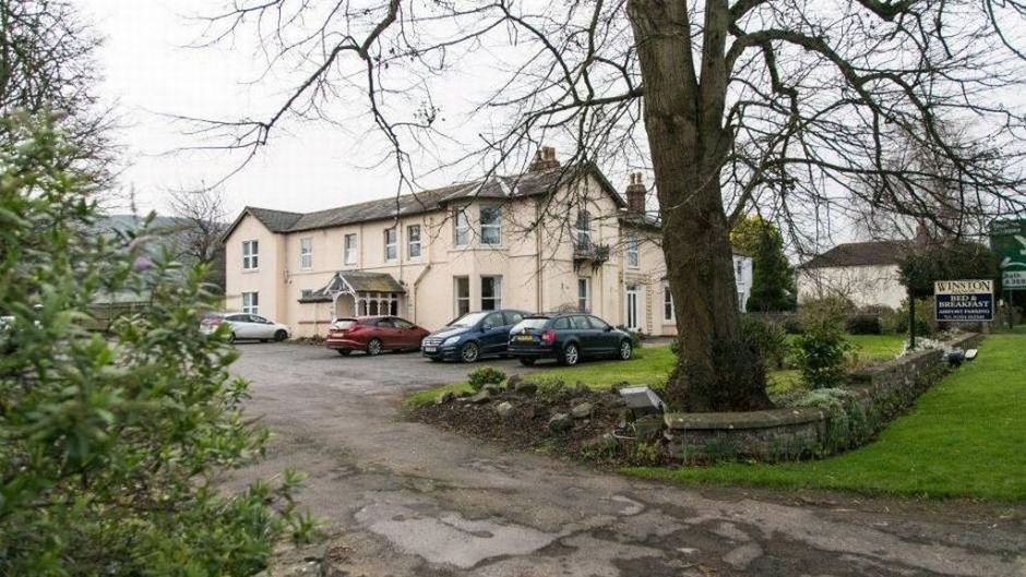 Winston Manor Hotel Exterior