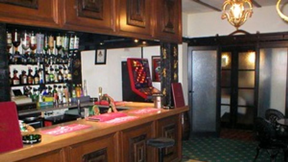 Thatched House Hotel Restaurant