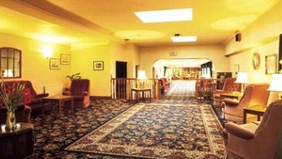 Windlestrae Hotel Lobby