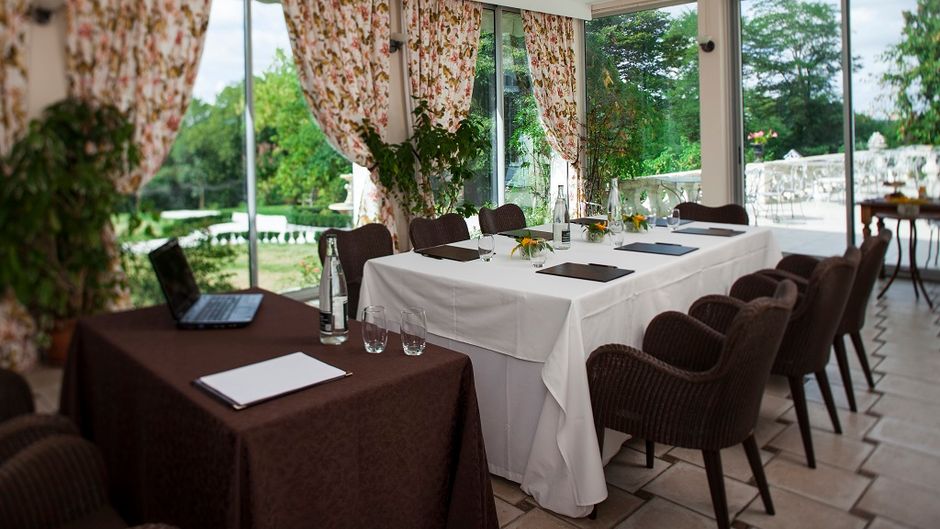 Chateau Bellevue Meeting