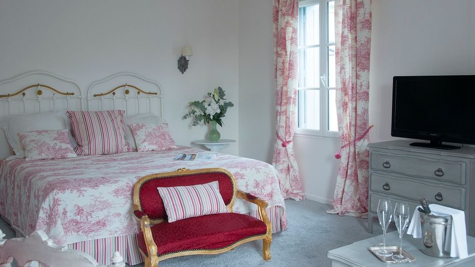 Chateau Bellevue Suite