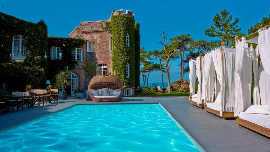 Domaine Saint Clair Le DonJon Pool