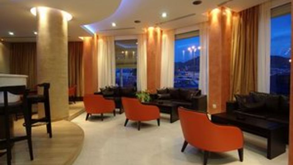 Hotel Blue Sea Lobby