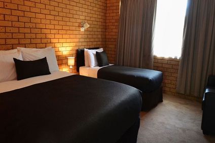Avondel Motor Inn
