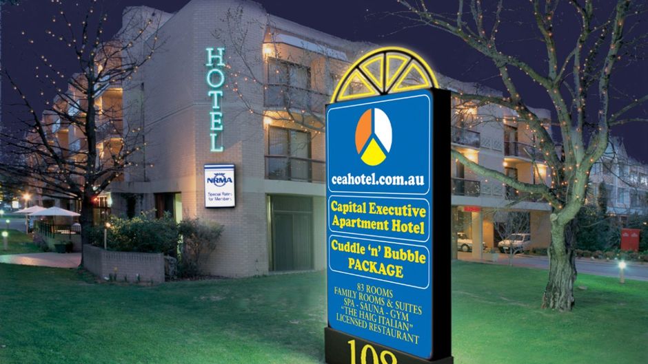 Capital Executive Apt Hotel Canberra Exterior