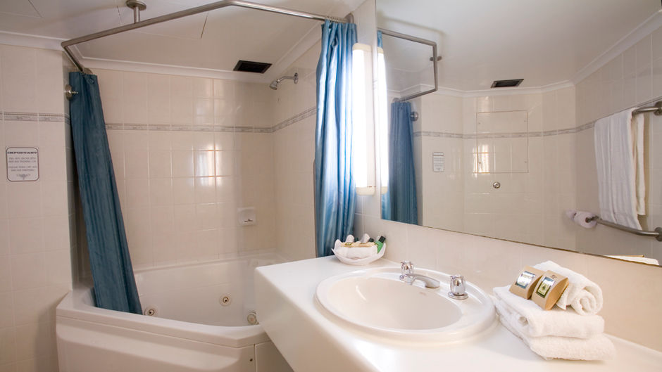 Capital Executive Apt Hotel Canberra Spa