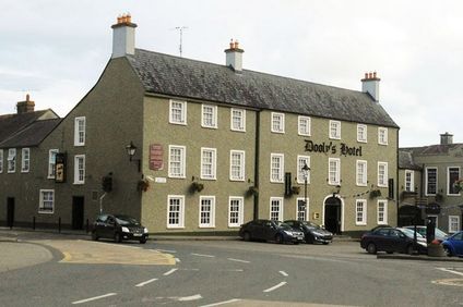 Dooly's Hotel