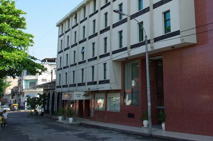 Victoria Regia Hotel & Suites