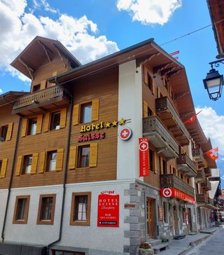 Hotel Suisse