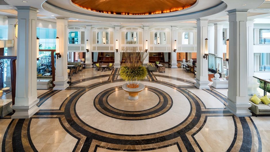 Dusit Thani Pattaya Lobby