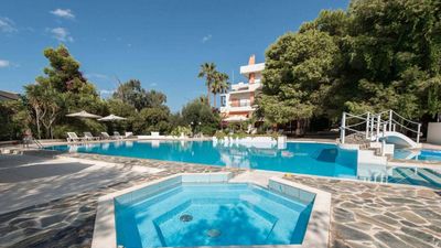 Monte Vardia Hotel