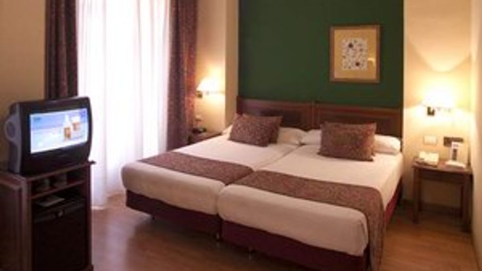 Hotel Dauro II Room