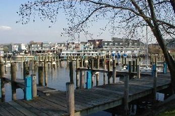Old Harbor Inn