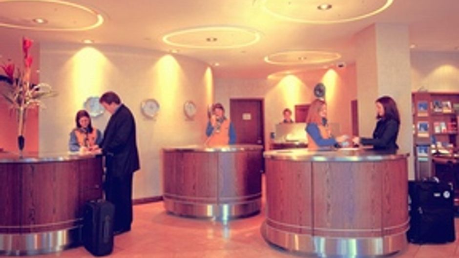 Novotel Montreal Centre Lobby