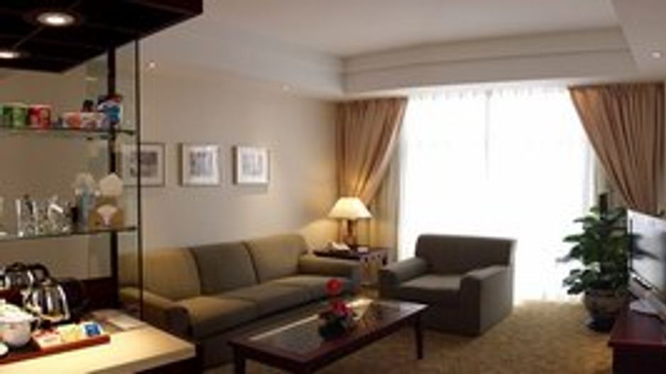 Hotel Equatorial Shanghai Suite