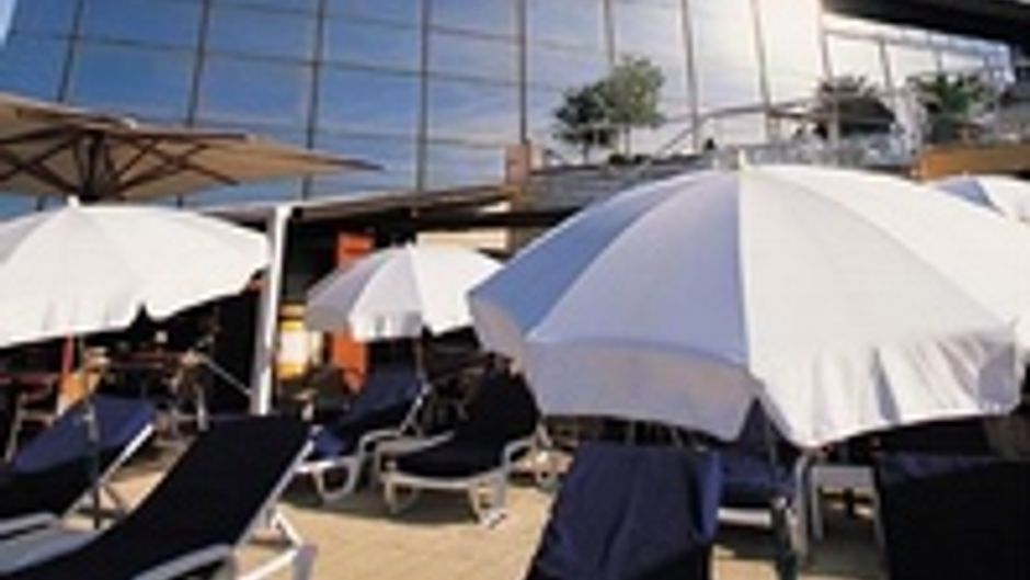 Garden Beach Hotel Exterior