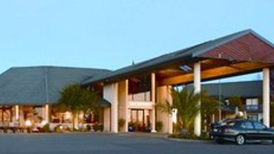 Lakeland Resort