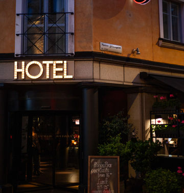 MJ's Hotel