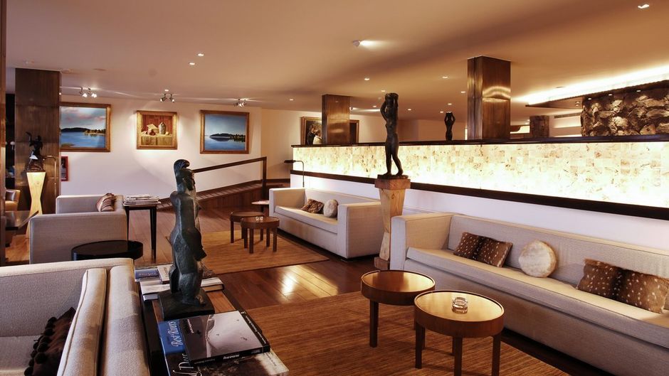 El Casco Art Hotel Lobby