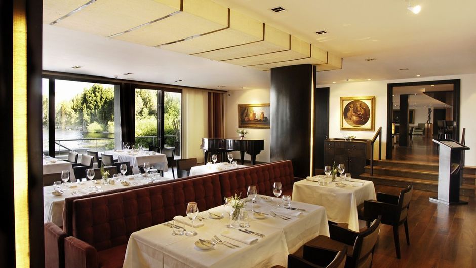 El Casco Art Hotel Restaurant