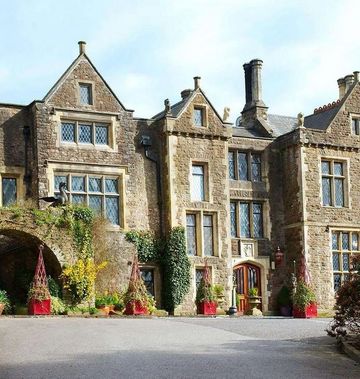 Miskin Manor Country House