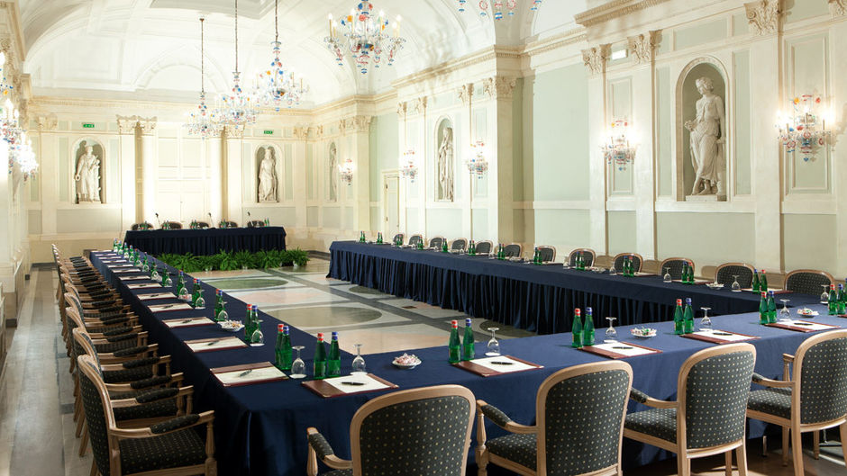 Orient Express La Minerva Meeting
