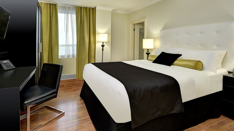 Hotel Victoria Room