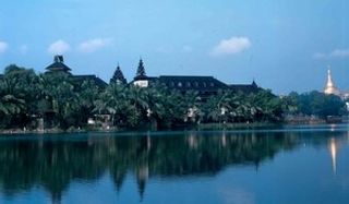 Kandawgyi Palace Hotel