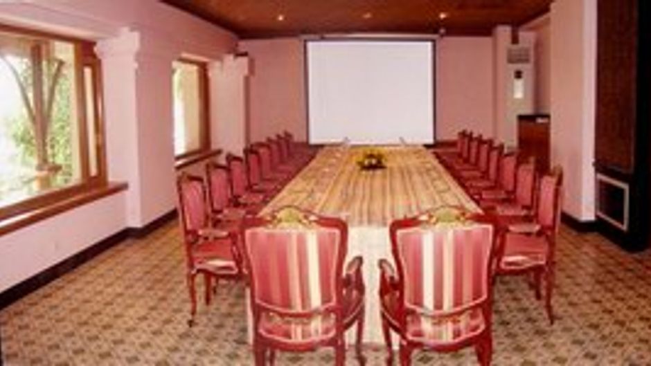 Kandawgyi Palace Hotel Meeting