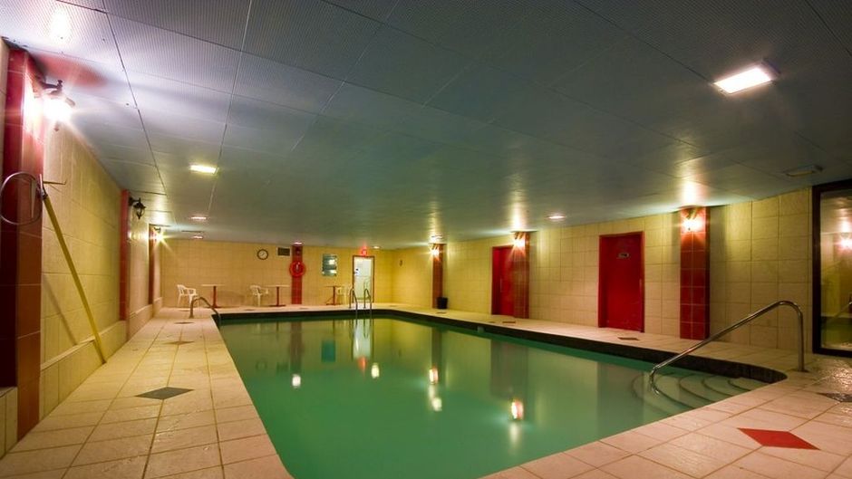Hotel  Le Voyageur Pool