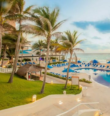 Golden Parnassus Resort & Spa