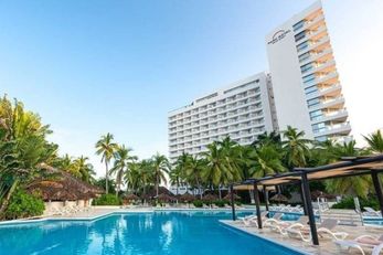 Park Royal Beach Ixtapa