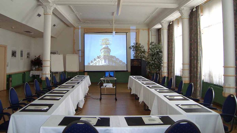 Le Dome Hotel Meeting