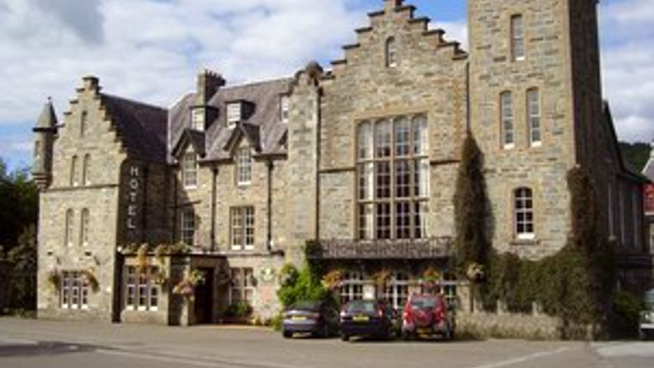 Birnam Hotel Exterior