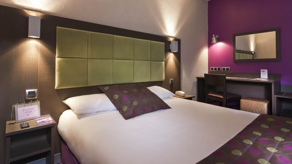 Tourhotel Room