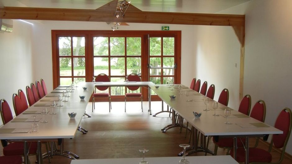 Chateau de Cocove Meeting
