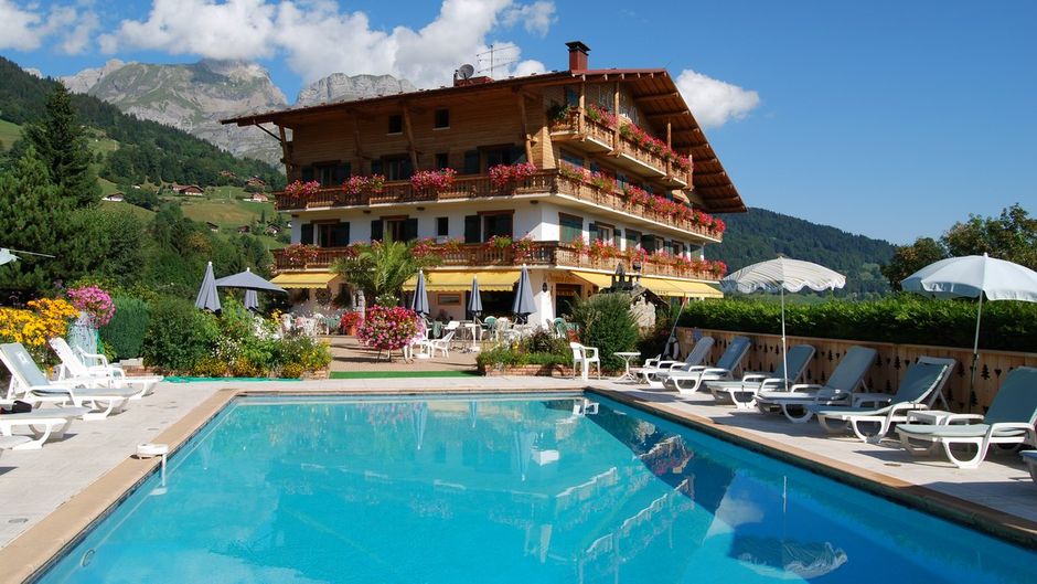 Hotel Chamois D'Or Pool