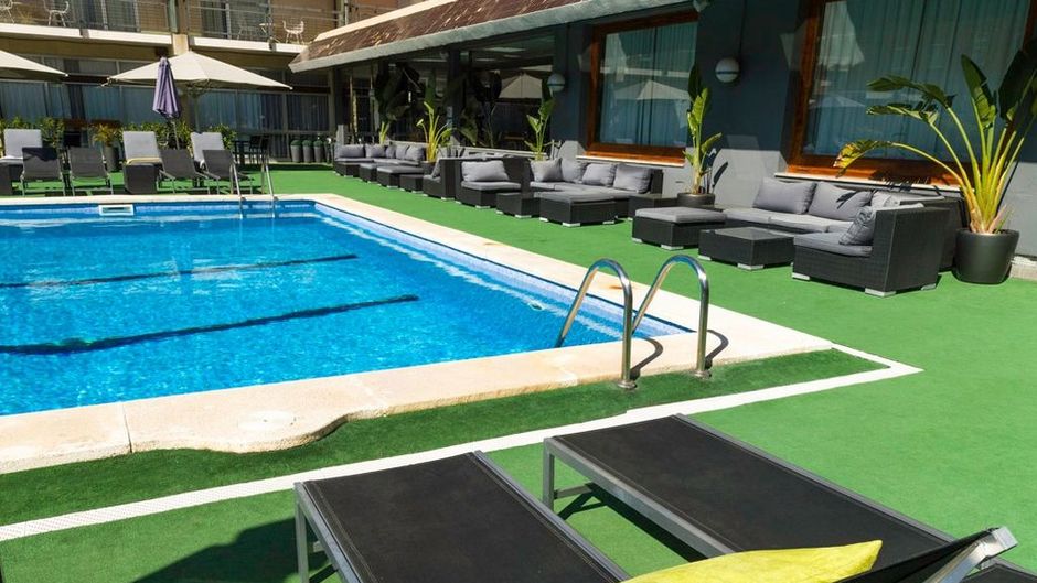 Astari Hotel Pool