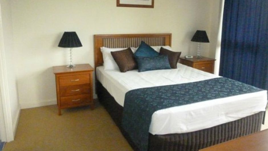 Coral Towers Holiday Apartments Room