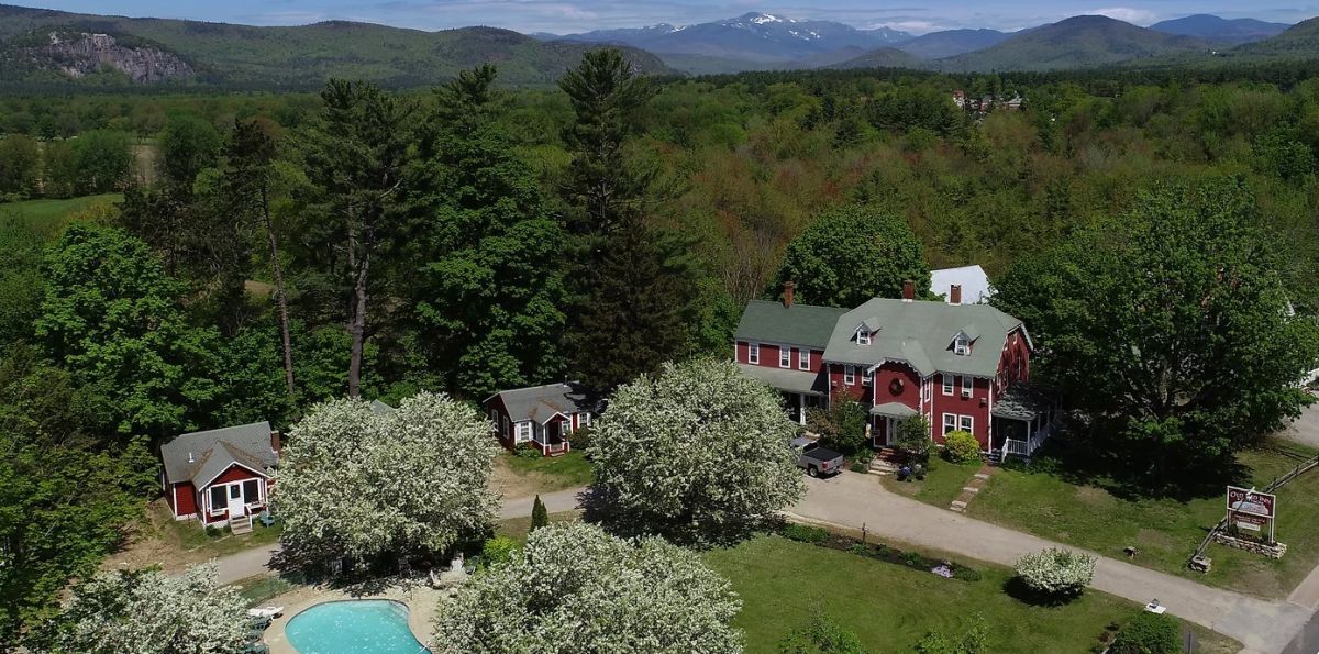 The Old Red Inn & Cottages North Conway, NH Hotels Hotels in North