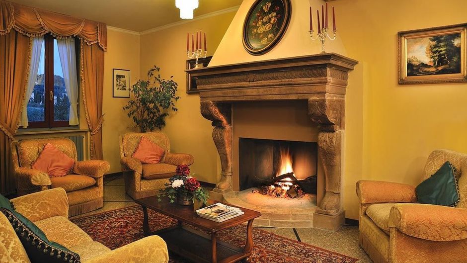 Bonconte Hotel Lobby
