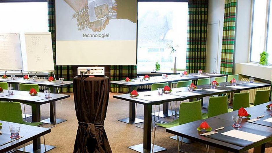 Memlinc Palace Hotel Meeting