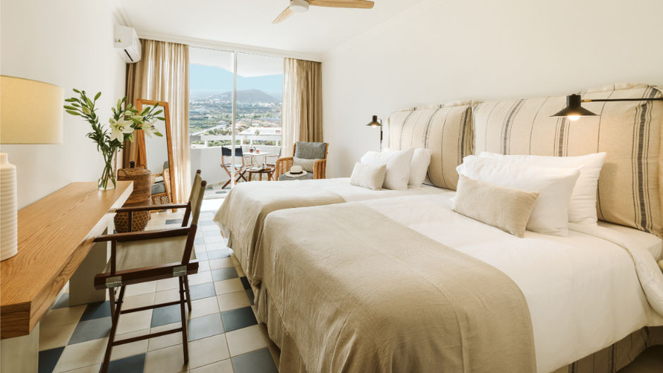 Precise Resort Tenerife Room