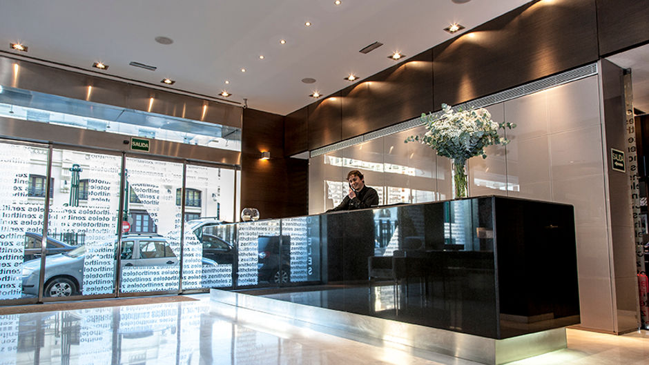 Hotel Zenit Valencia Lobby
