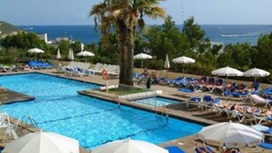 Vistasol Apartments Pool