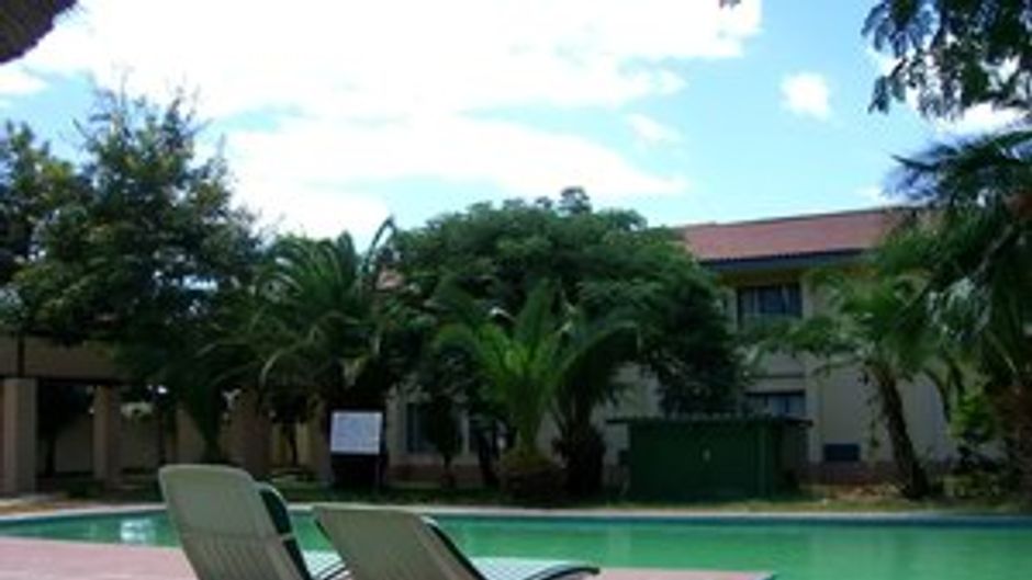 Cresta Botsalo Hotel Pool