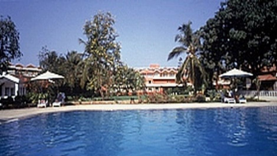 Majorda Beach Resort Pool